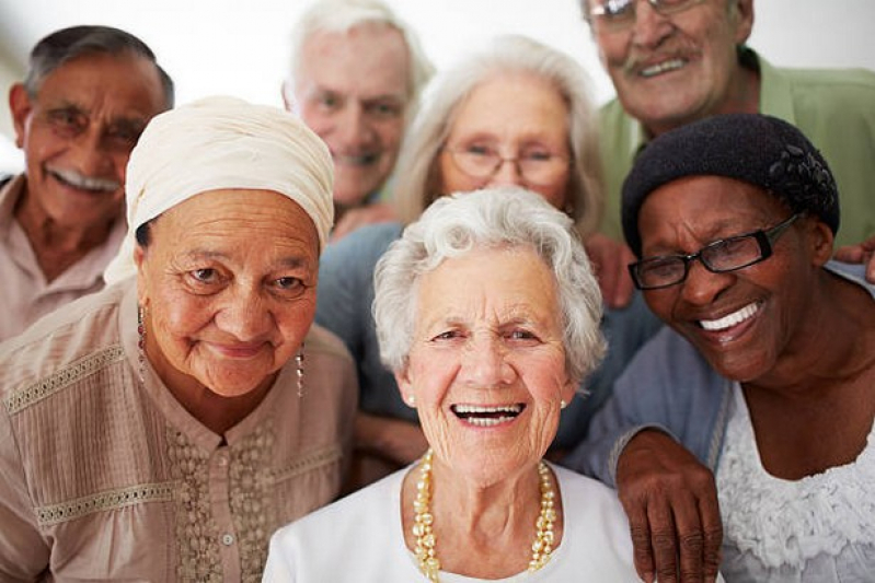 Clínica de Cuidados com Idosos Acima de 80 Anos Bom Retiro - Cuidados com Idosos com Alzheimer