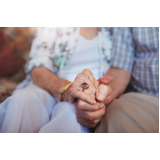 empresa especializada em day care para idosos reabilitação Atuba